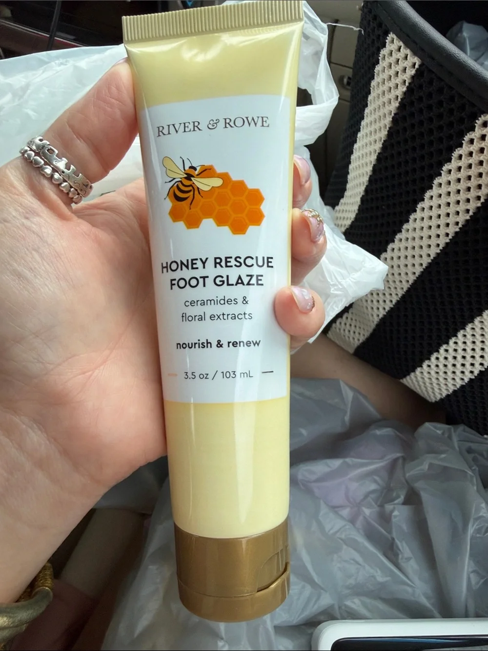 River & Rowe Honey Rescue Foot Glaze - Pale Yellow